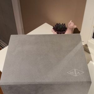 Van Cleef & Arpels Box and shopping bag